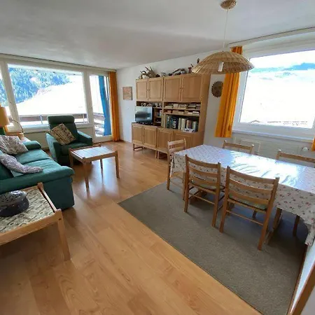 Tgesa Piz Mez 24 Apartman Savognin